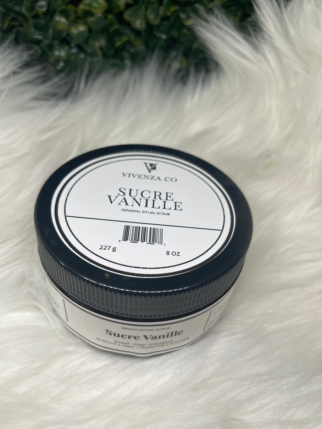 Jar of Sucre Vanille on a fluffy white surface