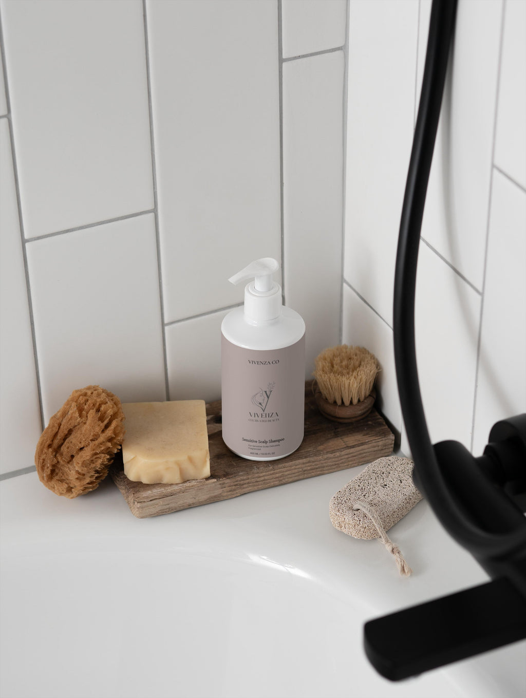 VIVENZA CO  Sensitive Scalp Shampoo – Gentle Hydrating Formula for Dry & Delicate Scalps