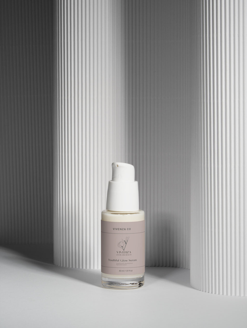 VIVENZA CO Youthful Glow Serum – Hydrating & Smoothing Facial Serum | Lightweight, Quick-Absorbing Formula | 30 ml / 1.01 fl oz