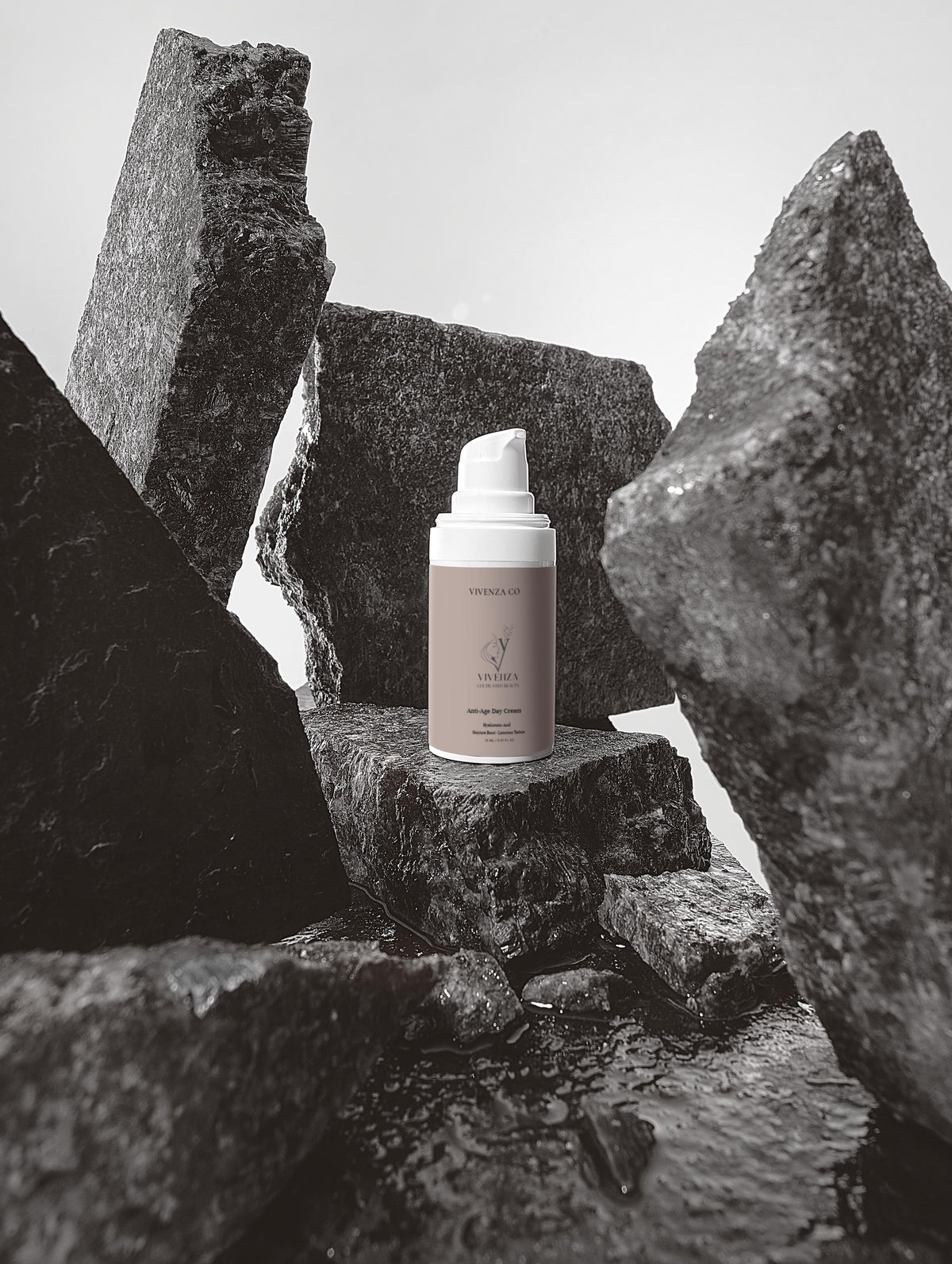 VIVENZA CO Moisture Boost Face Cream – Hyaluronic Acid Hydrating Moisturizer for Dehydrated Skin